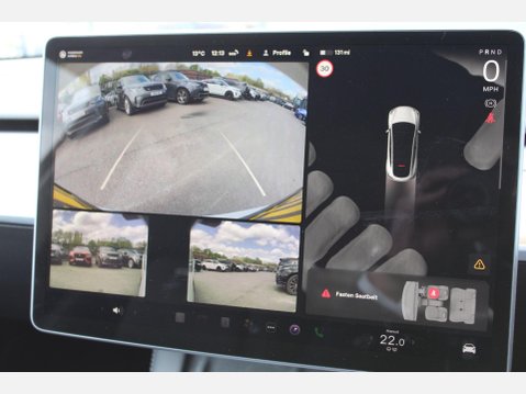 Tesla Model Y LONG RANGE AWD 23