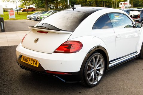 Volkswagen Beetle R LINE TDI BLUEMOTION TECHNOLOGY 7