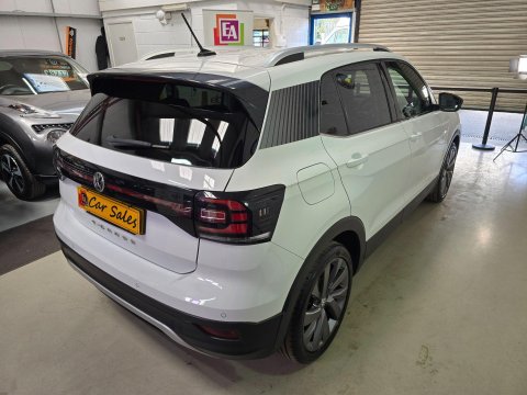 Volkswagen T-Cross 1.0 TSI First Edition Euro 6 (s/s) 5dr 11