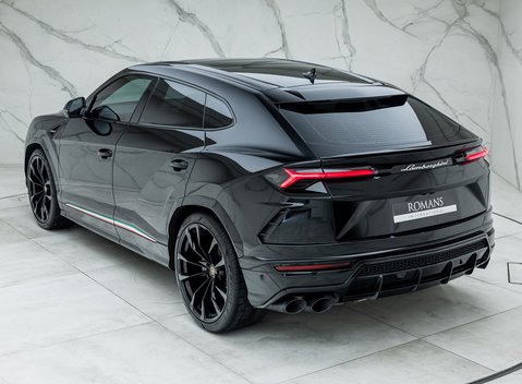 Lamborghini Urus 9