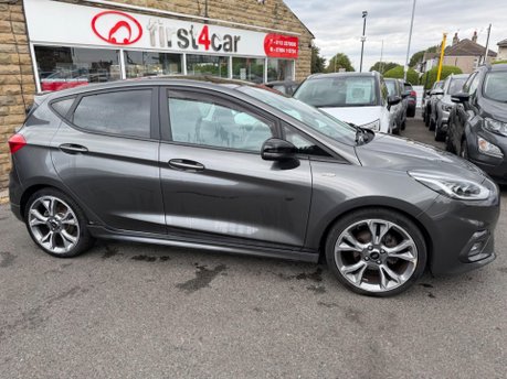 Ford Fiesta ST-LINE X 24