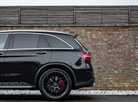 Mercedes-Benz GLC 63 S 4Matic 29