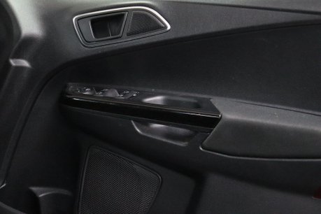 Ford B-Max TITANIUM NAVIGATOR 36