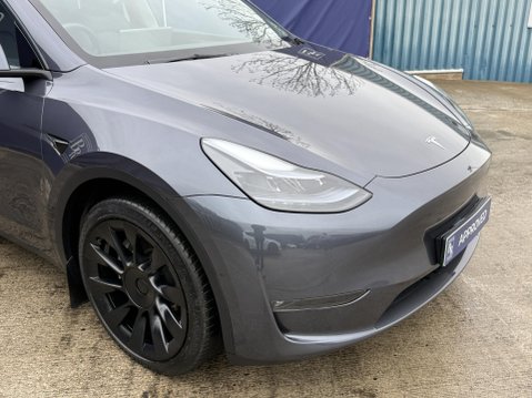 Tesla Model Y (Dual Motor) Long Range SUV 5dr Electric Auto 4WDE (384 bhp) 13