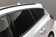 Ford Focus 1.0 Focus ST-Line X mHEV Auto 5dr 42