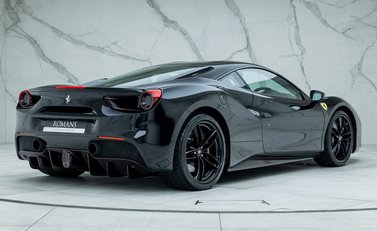 Ferrari 488 GTB Tailor Made 6