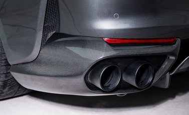 Ferrari 812 Superfast 33