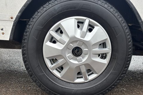 Peugeot Boxer 165ps BlueHDi 335 Drop & Go Low Floor Traffic Management - Toolbox 28