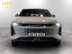 OMODA 9 1.5T SHS 34.46kWh Noble SUV 5dr Petrol Plug-in Hybrid DHT3 4WD Euro 6 (s/s)