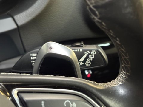 Audi RS3 2.5 TFSI Sportback S Tronic quattro Euro 6 (s/s) 5dr (Nav) 21
