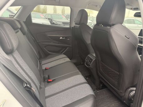 Peugeot 3008 1.6 3008 Allure Blue HDi S/S 5dr 20