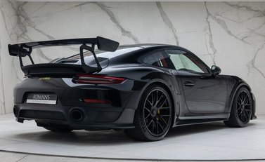 Porsche 911 (991) GT2 RS Weissach 3