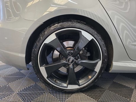 Audi RS3 2.5 TFSI Sportback 5dr Petrol S Tronic quattro Euro 6 (s/s) (Nav) (367 ps) 27