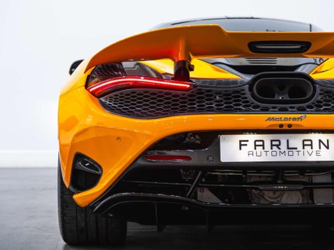 McLaren 750 4.0T V8 Coupe 2dr Petrol SSG Euro 6 (s/s) (750 ps) 33