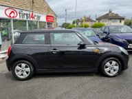 Mini Hatch ONE 22