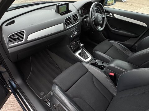 Audi Q3 1.4 TFSI CoD S line Edition S Tronic Euro 6 (s/s) 5dr 19