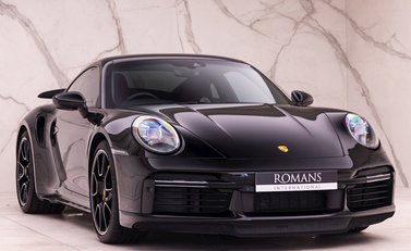 Porsche 911 Turbo S (992) 1