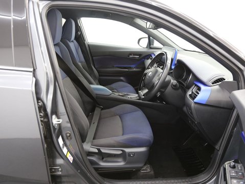 Toyota C-HR 1.8 VVT-h Dynamic CVT Euro 6 (s/s) 5dr 21