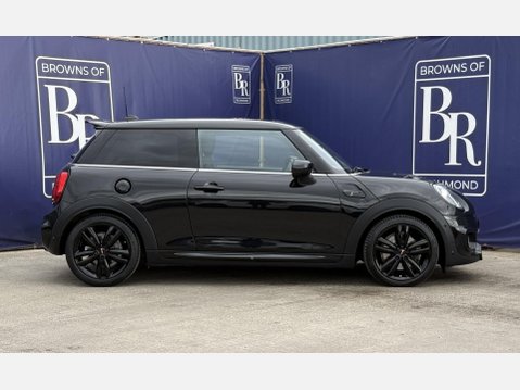 Mini Hatch 2.0 Cooper S Sport Hatchback 3dr Petrol Steptronic Euro 6 (s/s) (192 ps) 4