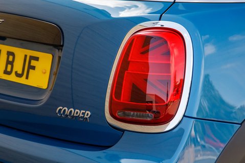 Mini Hatch COOPER EXCLUSIVE 9