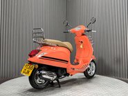 Piaggio Vespa Primavera 2018 ONLY 13K LONG MOT GREAT COLOUR SCHEME 125CC SCOOTER 6