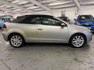 Volkswagen Golf 1.6 TDI BlueMotion Tech SE Cabriolet Euro 5 (s/s) 2dr 12