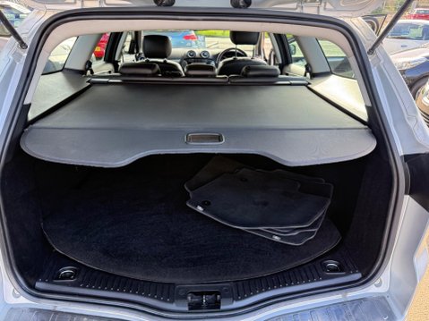 Ford Mondeo 2.0 TDCi Titanium X Euro 5 5dr 33