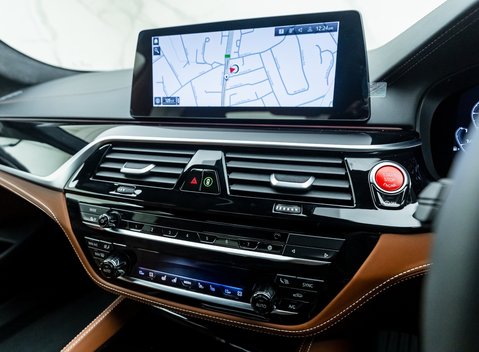 BMW M5 Competition 22