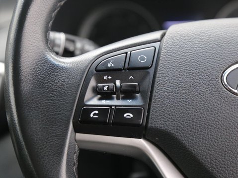 Hyundai TUCSON 1.6 GDi S Connect Euro 6 (s/s) 5dr 11