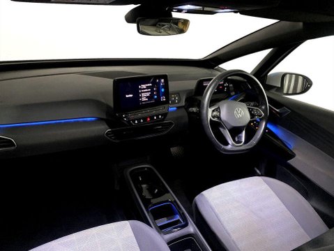 Volkswagen ID.3 Pro Performance 58kWh Life Hatchback 5dr Electric Auto (204 ps) Air Con - A 14