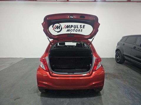 Toyota Yaris 1.3 Yaris T Spirit VVT-i 5dr 17