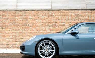 Porsche 911 (991.2) Carrera 21