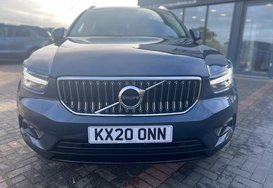 Volvo XC40 2.0 T4 INSCRIPTION PRO AUTO PETROL 9