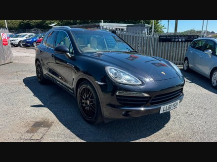 Porsche Cayenne D V6 TIPTRONIC