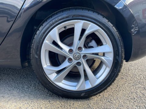 Vauxhall Astra 1.0i Turbo ecoFLEX SRi Euro 6 (s/s) 5dr 10
