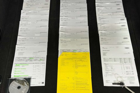 Audi A4 4.2 RS 4 Quattro 4WD 5dr 4