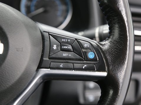 Nissan LEAF 40kWh Tekna Auto 5dr 12