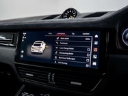 Porsche Cayenne 4.0T V8 Turbo GT Coupe 5dr Petrol TiptronicS 4WD Euro 6 (s/s) (640 ps) 38