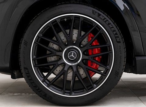 Mercedes-Benz GLS 63 Night Edition Executive 8