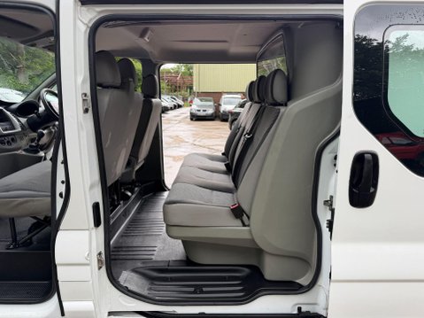 Vauxhall Vivaro 2.0 2900 CDTi Sportive Crew Van 5dr Diesel Manual FWD L1 (195 g/km, 113 bhp 37