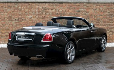 Rolls-Royce Dawn 9