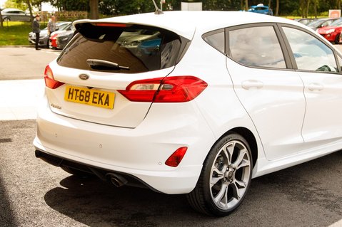 Ford Fiesta ST-LINE 9