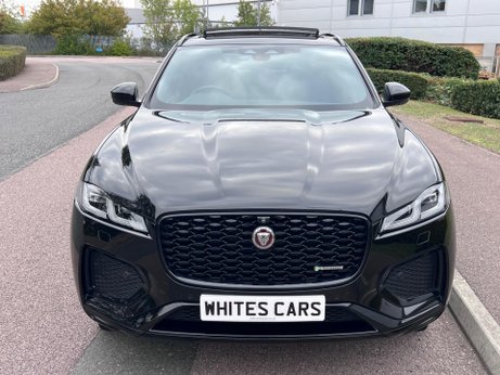 Jaguar F-Pace 2.0 D200 MHEV R-Dynamic SE Auto AWD Euro 6 (s/s) 5dr 52