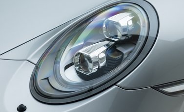 Porsche 911 GT3 Touring (991.2) 30