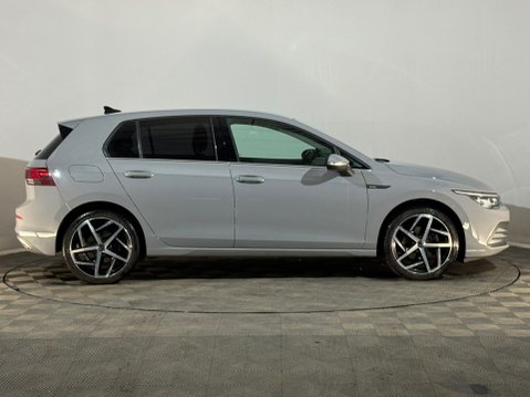 Volkswagen Golf STYLE ETSI DSG 4
