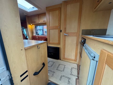 Elddis Autoquest 115 LOW PROFILE 2 BERTH COACH BUILT 11