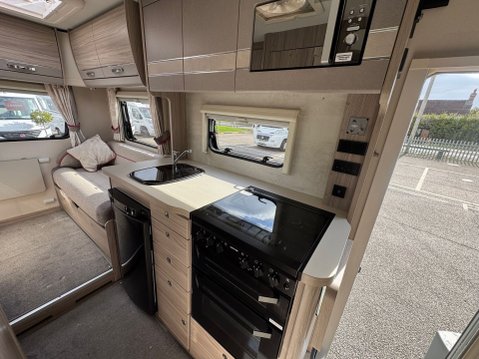 Elddis Majestic 196 3