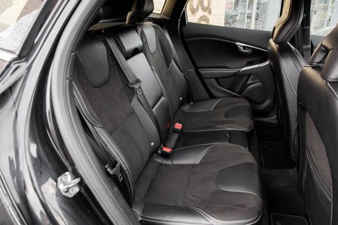 Volvo V40 T2 R-DESIGN NAV PLUS 36