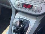 Ford Kuga 2.0 TDCi Zetec 2WD Euro 5 5dr 13