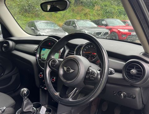 Mini Hatch 1.5 Cooper 5dr 14
